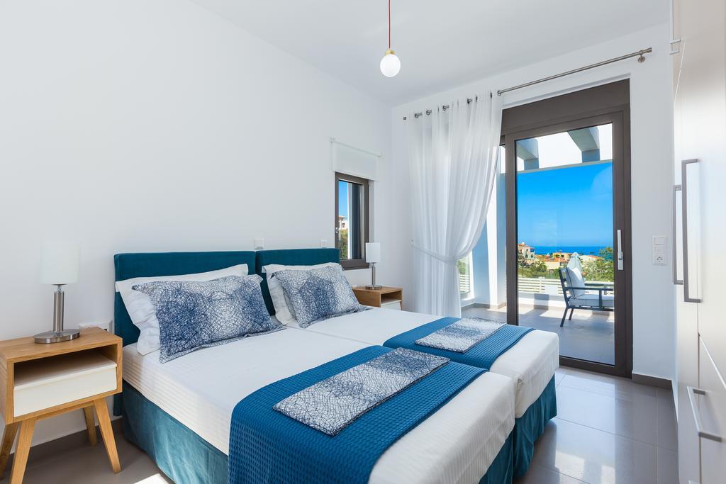 Pánormos Eolia Iconic Villa, Walking Distance To The Beach, By Thinkvilla מראה חיצוני תמונה