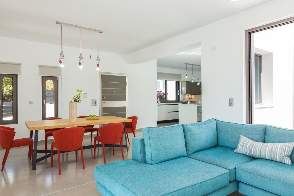 Pánormos Eolia Iconic Villa, Walking Distance To The Beach, By Thinkvilla מראה חיצוני תמונה