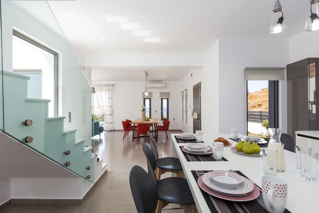 Pánormos Eolia Iconic Villa, Walking Distance To The Beach, By Thinkvilla מראה חיצוני תמונה